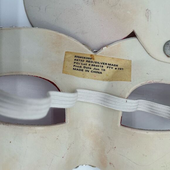 Red and Silver Masquerade Mask - Picture 6 of 6